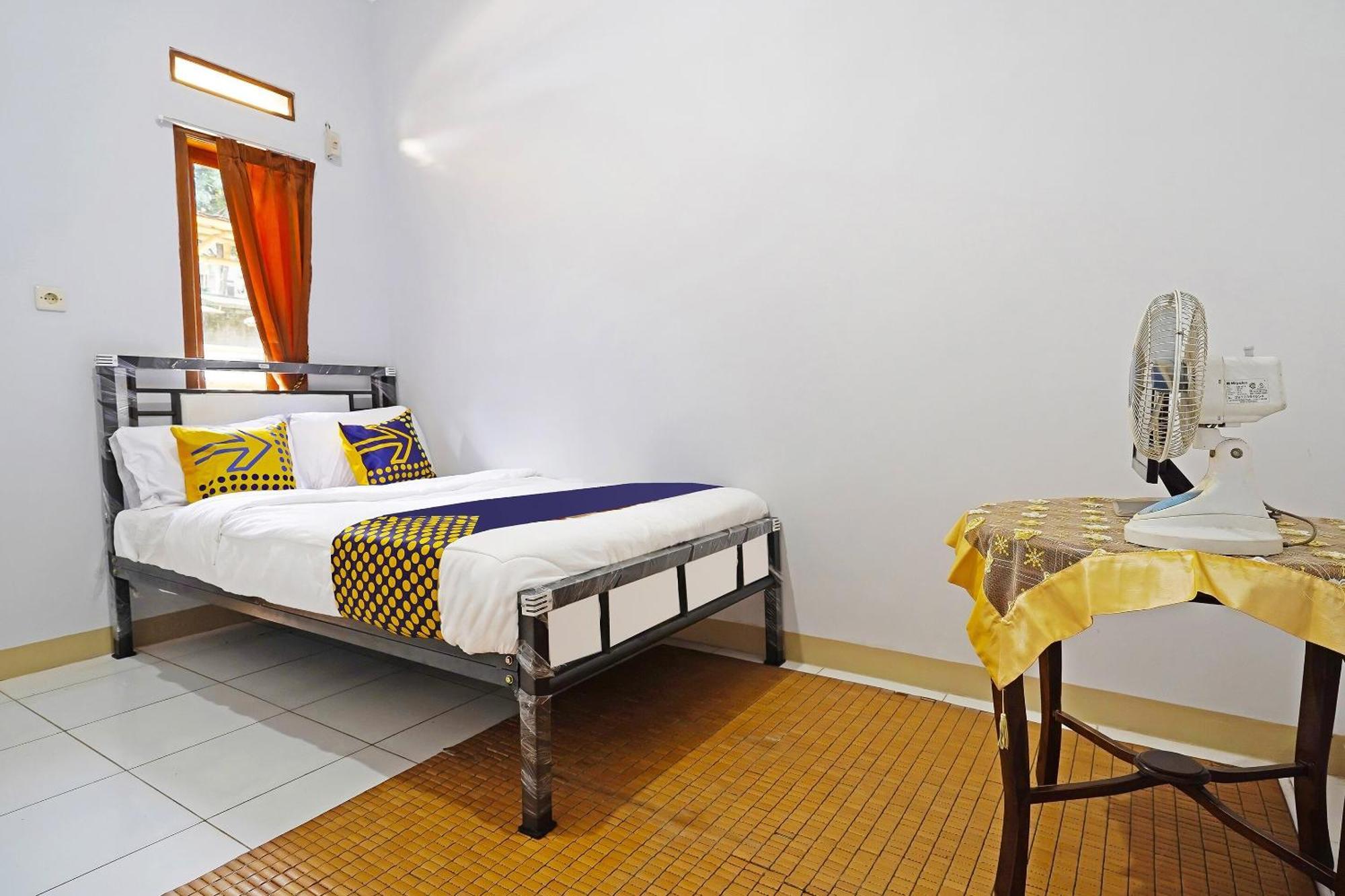 Oyo Life 91469 Pondok Pelita Lembang Buitenkant foto